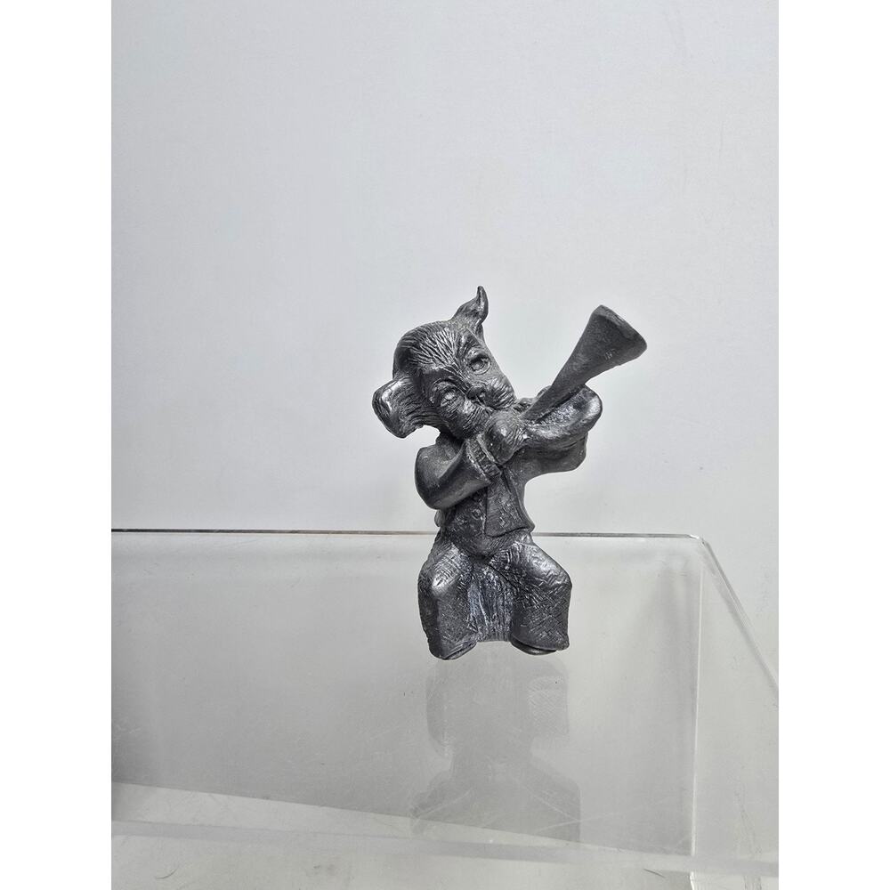 1977 Pewter Dog Figure Horn Music Vintage